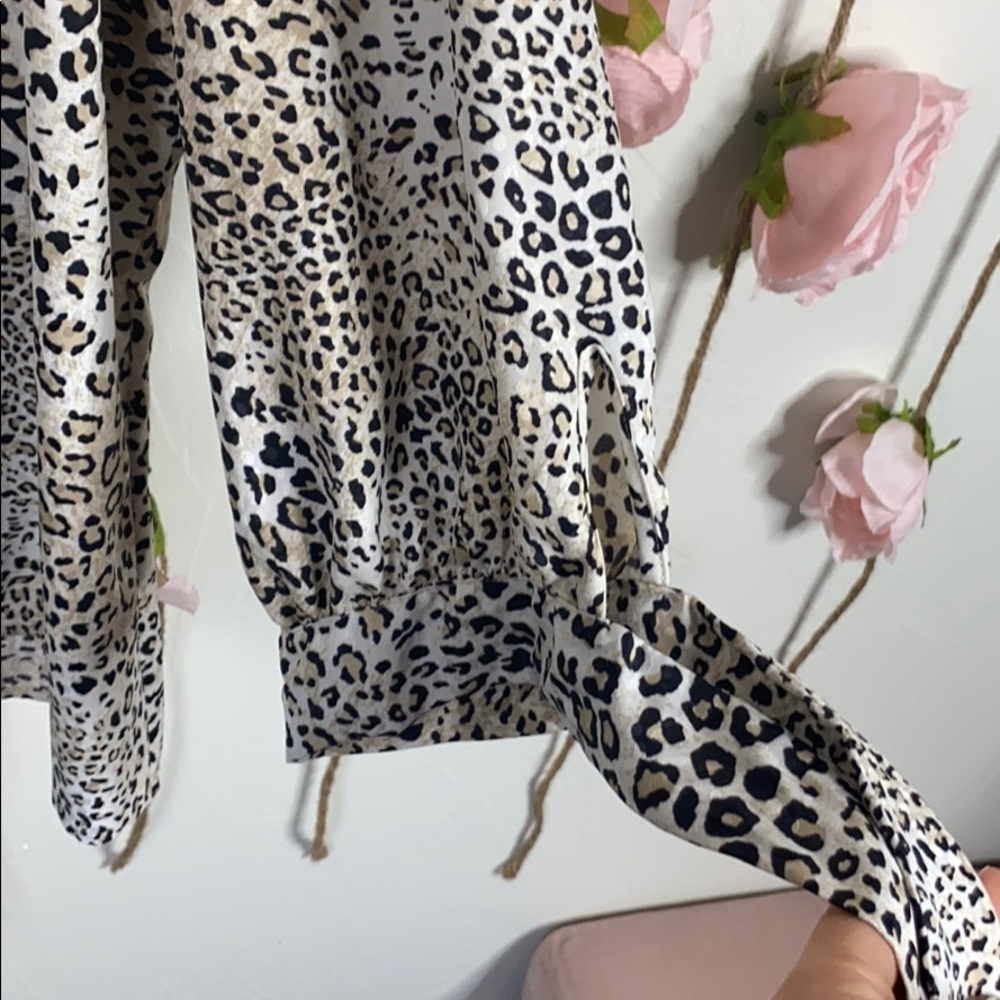 Leopard Blouse - Picture 3 of 5